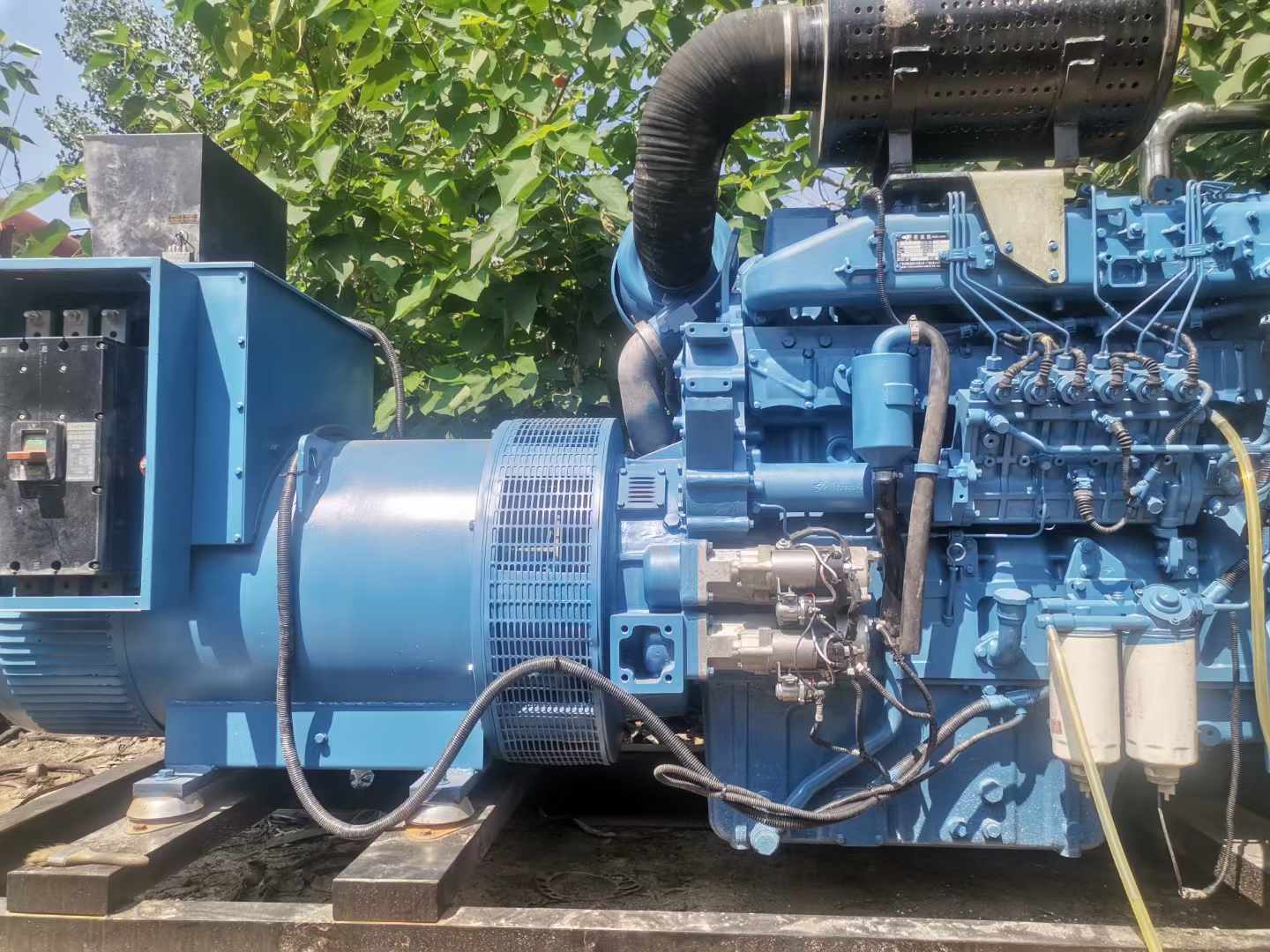 睢阳详细说明降低 800kW 柴油发电机输出电流波动的方法