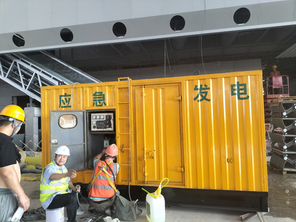 睢阳怎样判断空气滤清器是否需要更换？